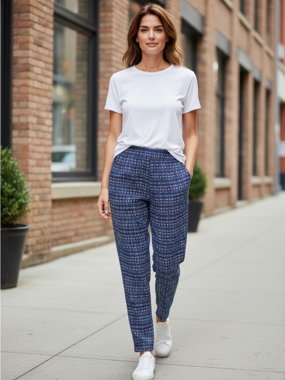 Easy Blue and White Patterned Straight Leg Pull-On Pants